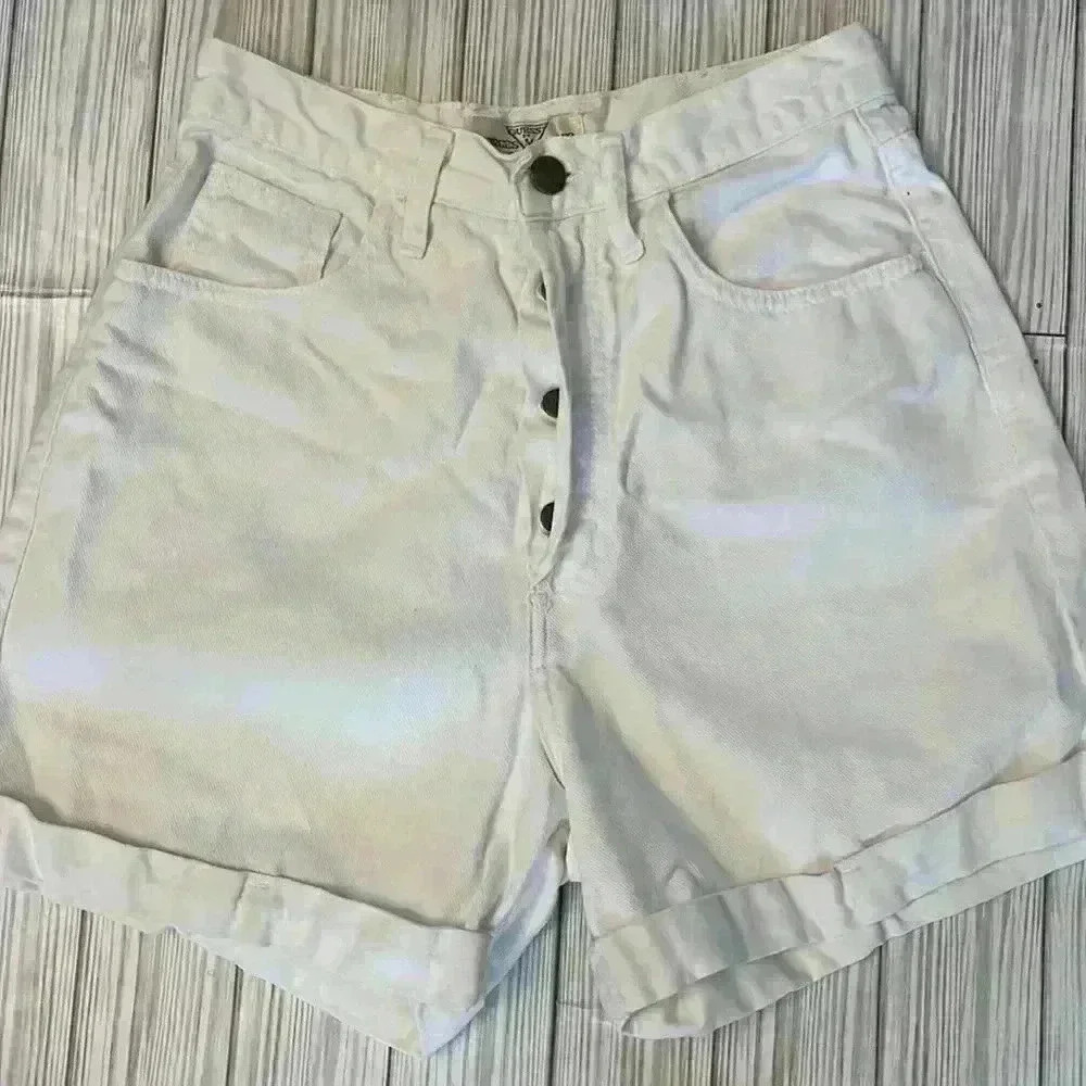 Vintage Guess Jean Shorts - Picture 2 of 7